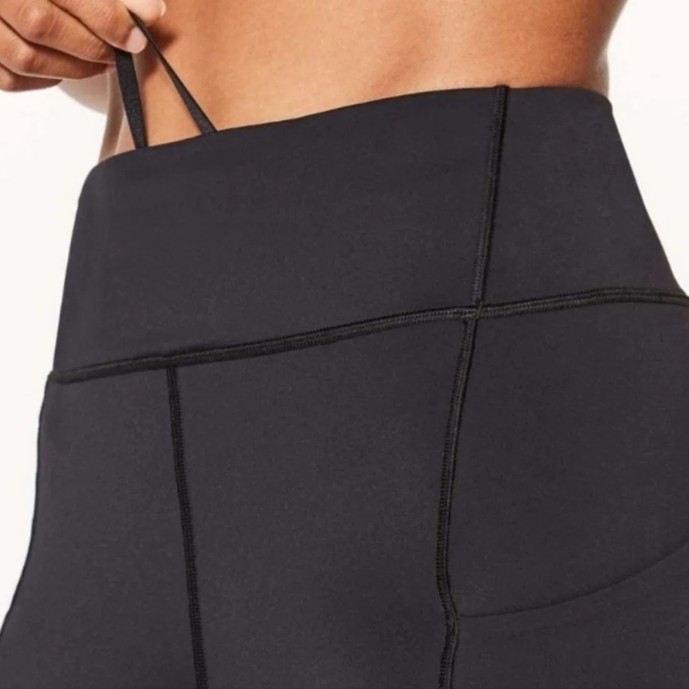 Lululemon break free cropped pants